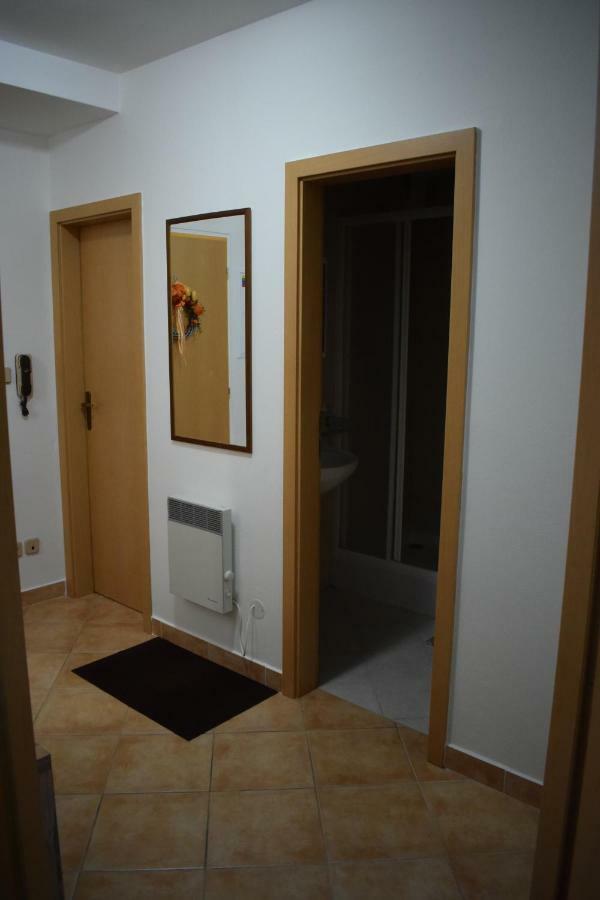 Apartment Dony 도노발리 외부 사진